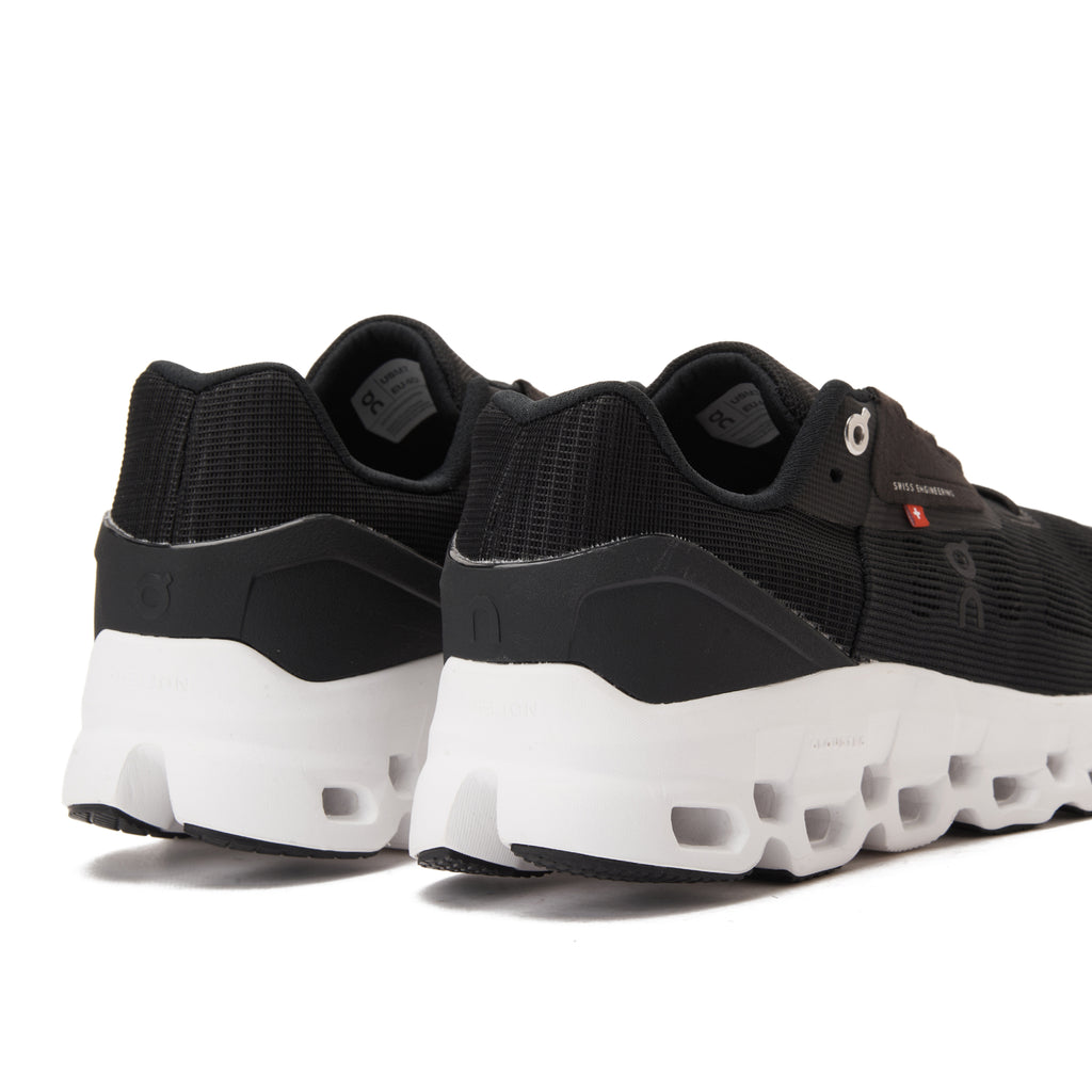 Black DQ Cloud Stratos Running Sneakers