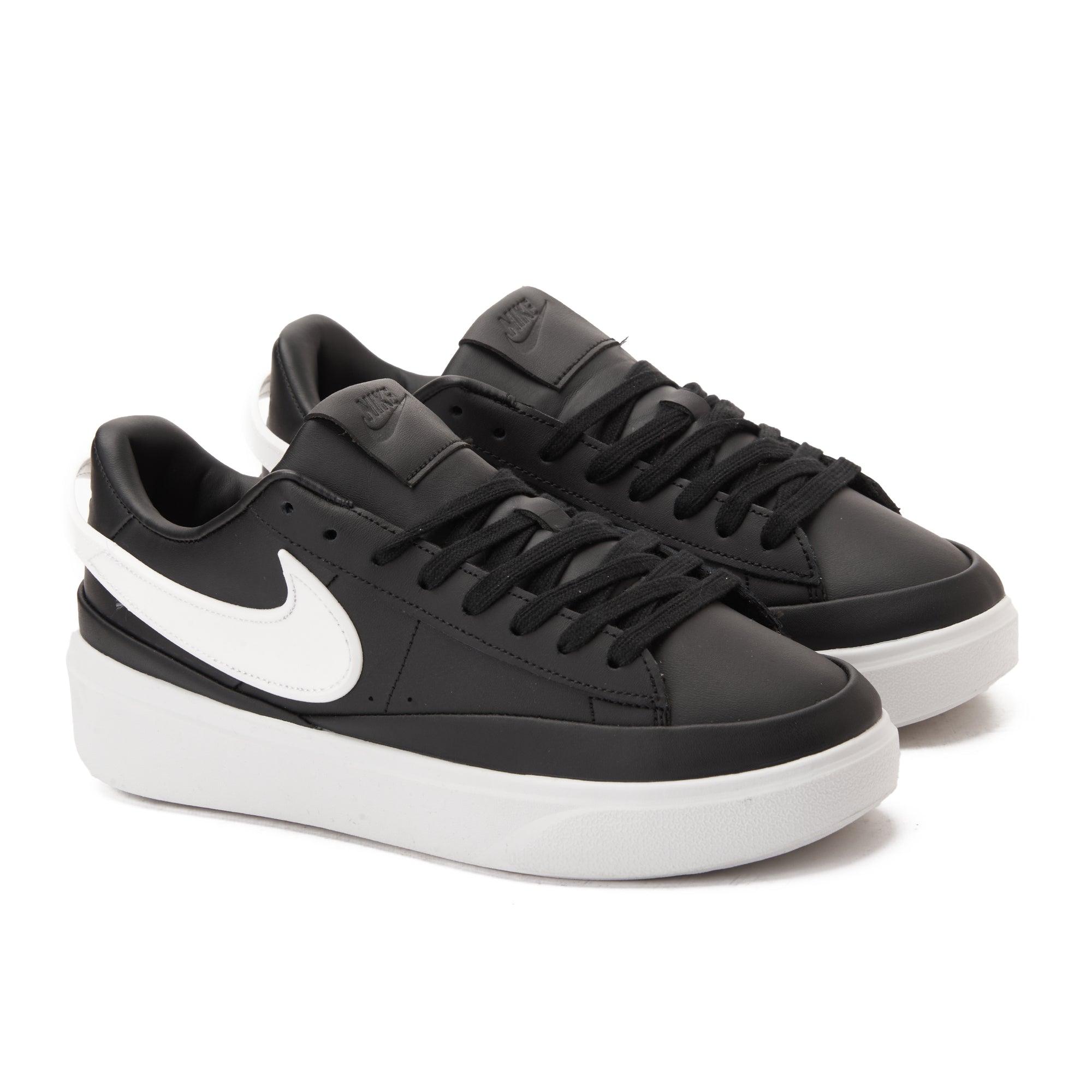 Black&White Nike Blazer Phantom Low Sneakers