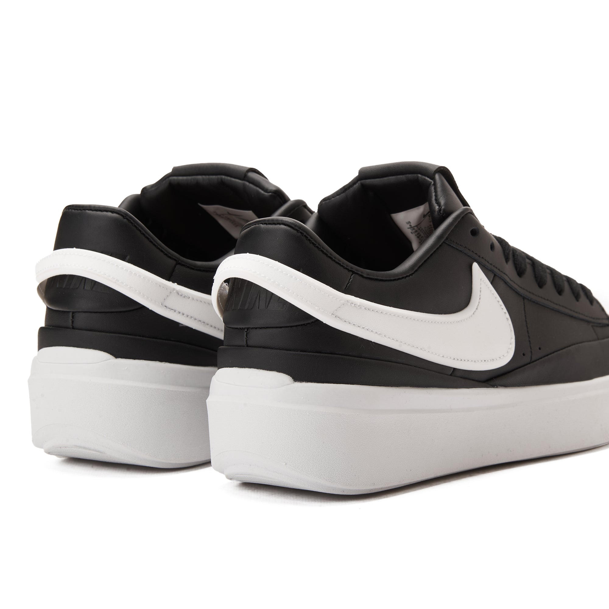 Black&White Nike Blazer Phantom Low Sneakers