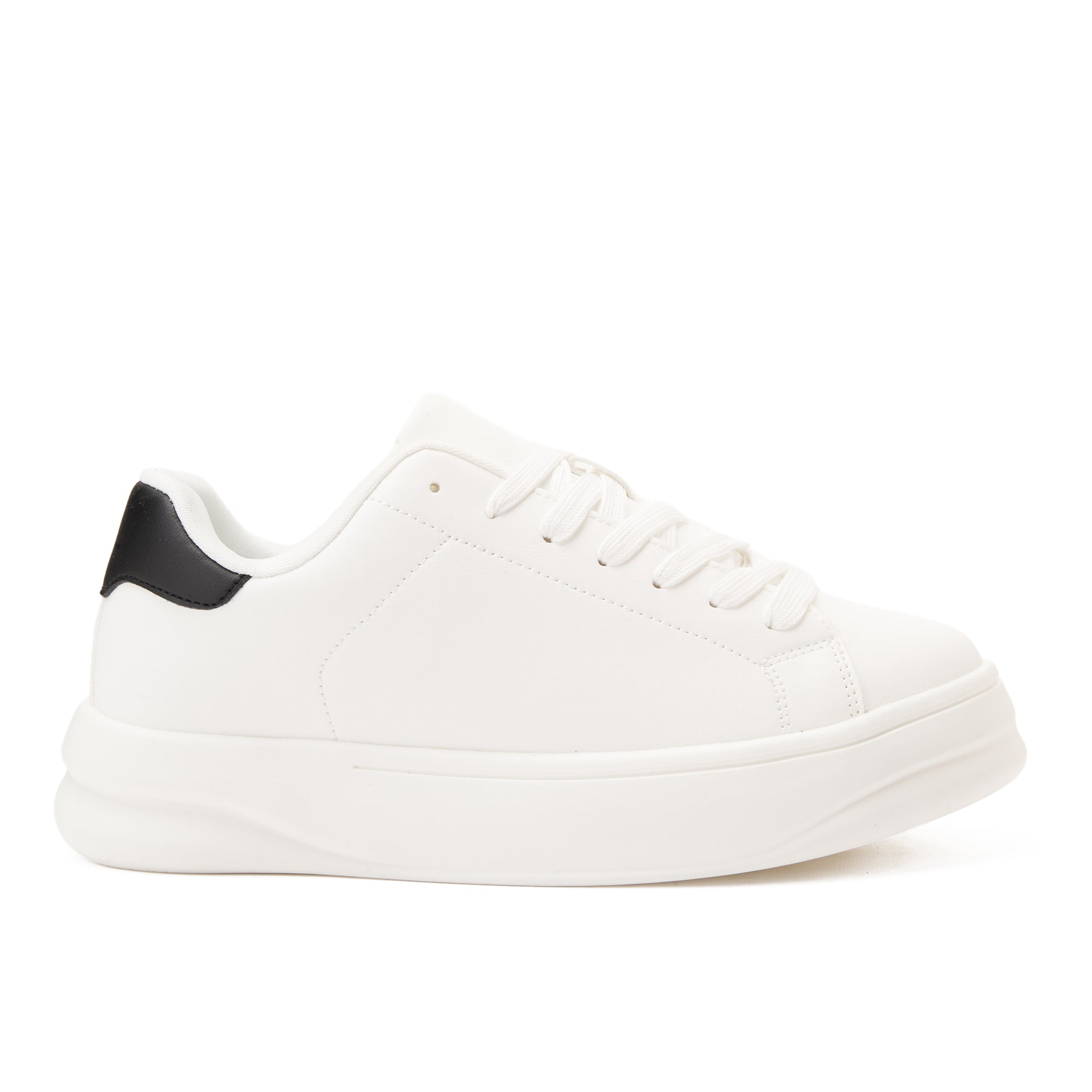 White&Black Zara Sneakers