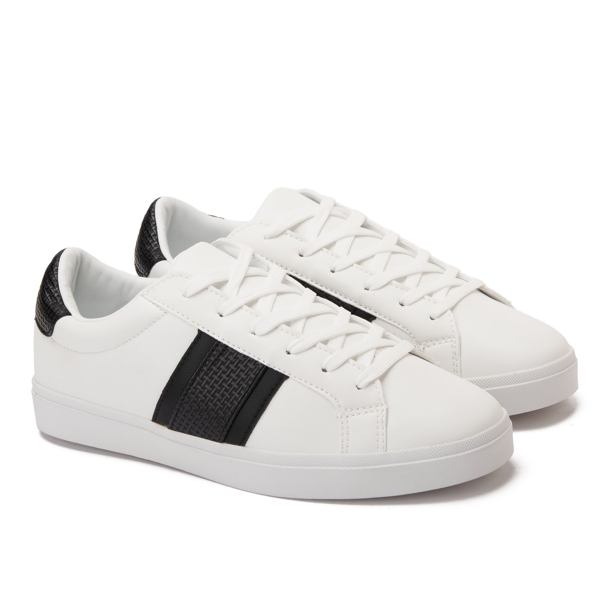 White&Black Zara Sneakers