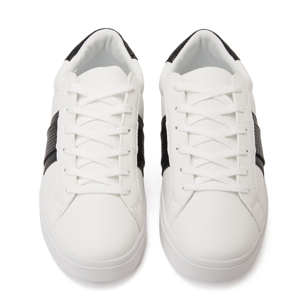 White&Black Zara Sneakers