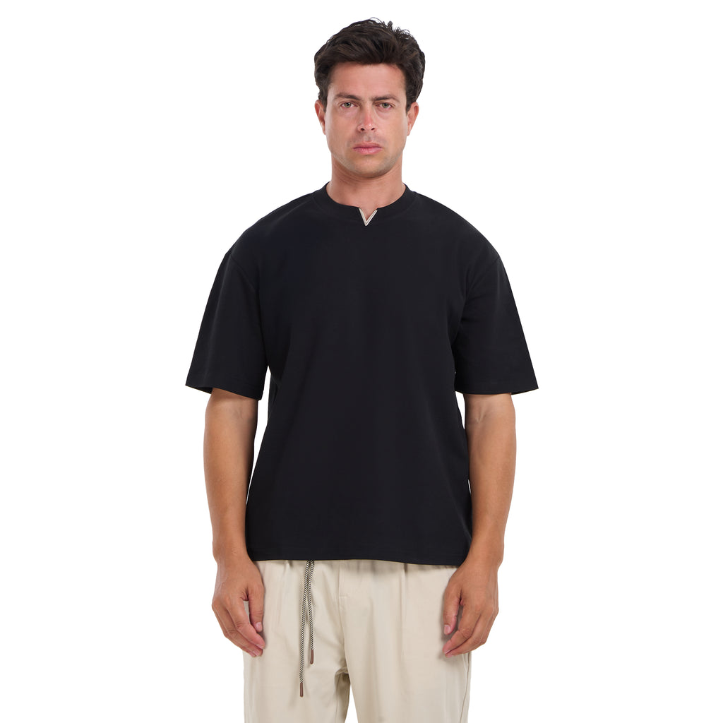 Black Short Sleeves T-shirt