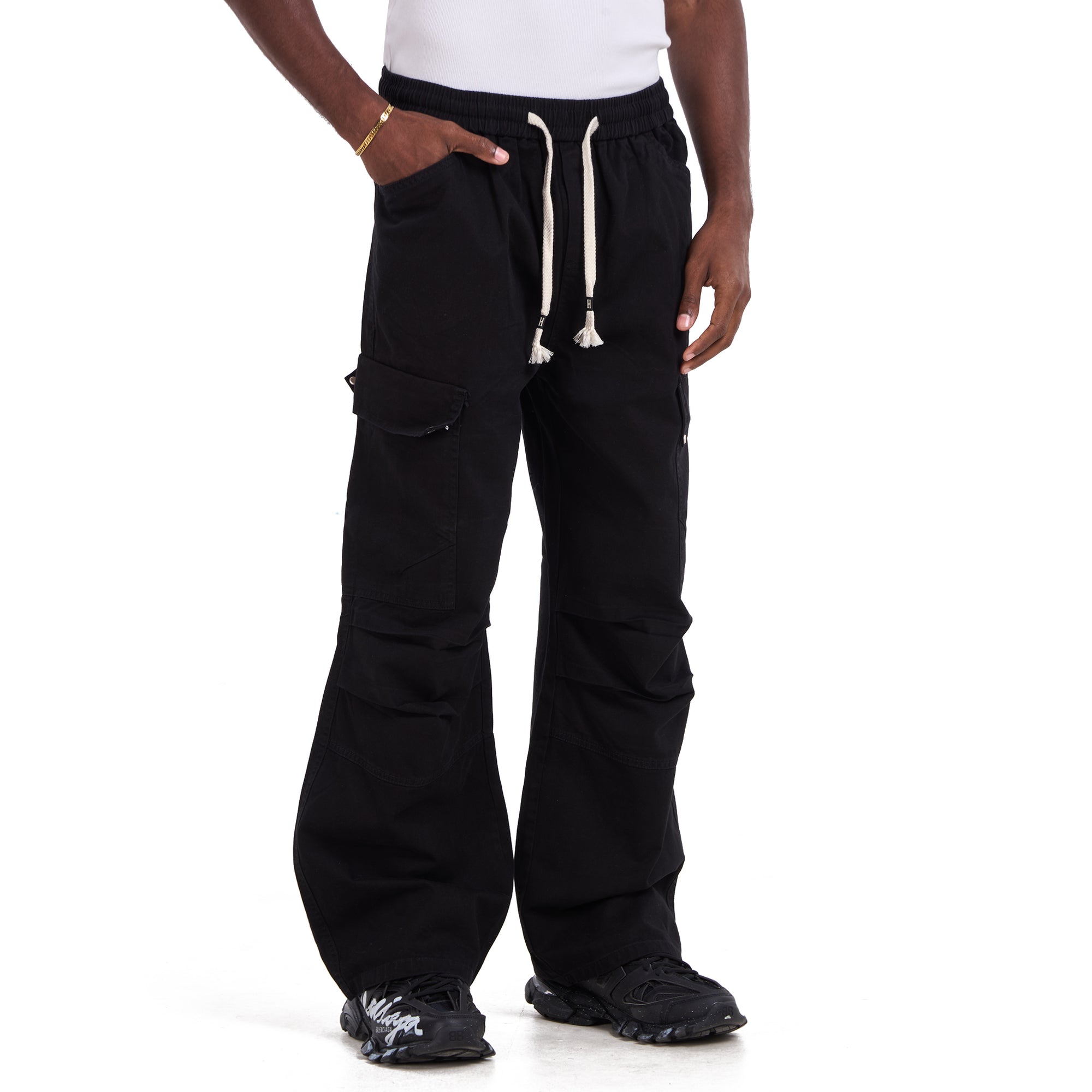 Black Comfy Cargo With Pockets Trousers